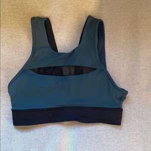 Lululemon high neck sports bra